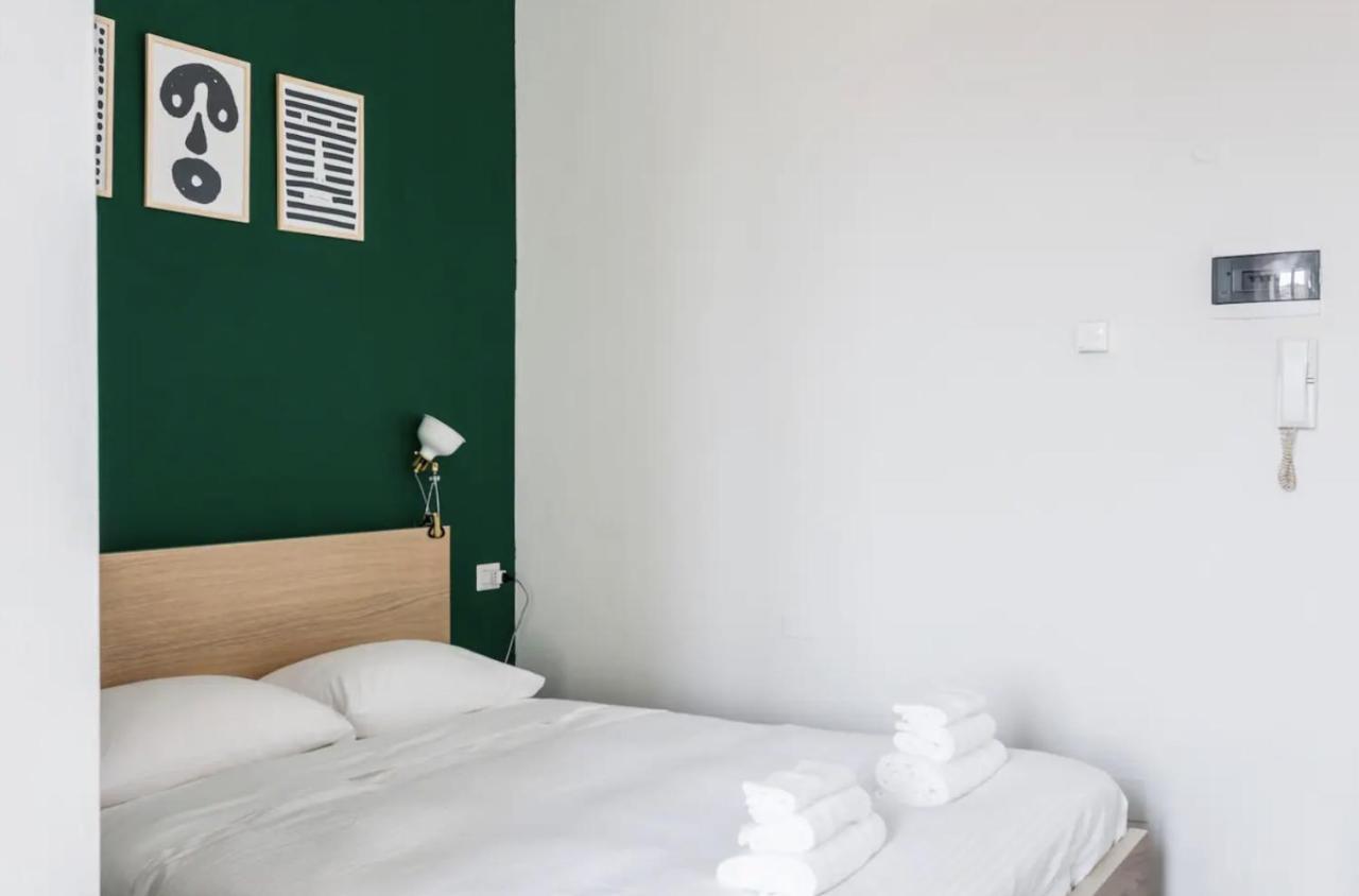 Minimal And Charming Studio In Isola District-via Farini * Milan