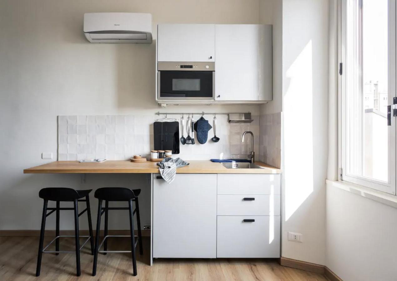 Minimal And Charming Studio In Isola District-via Farini Apartment Mailand